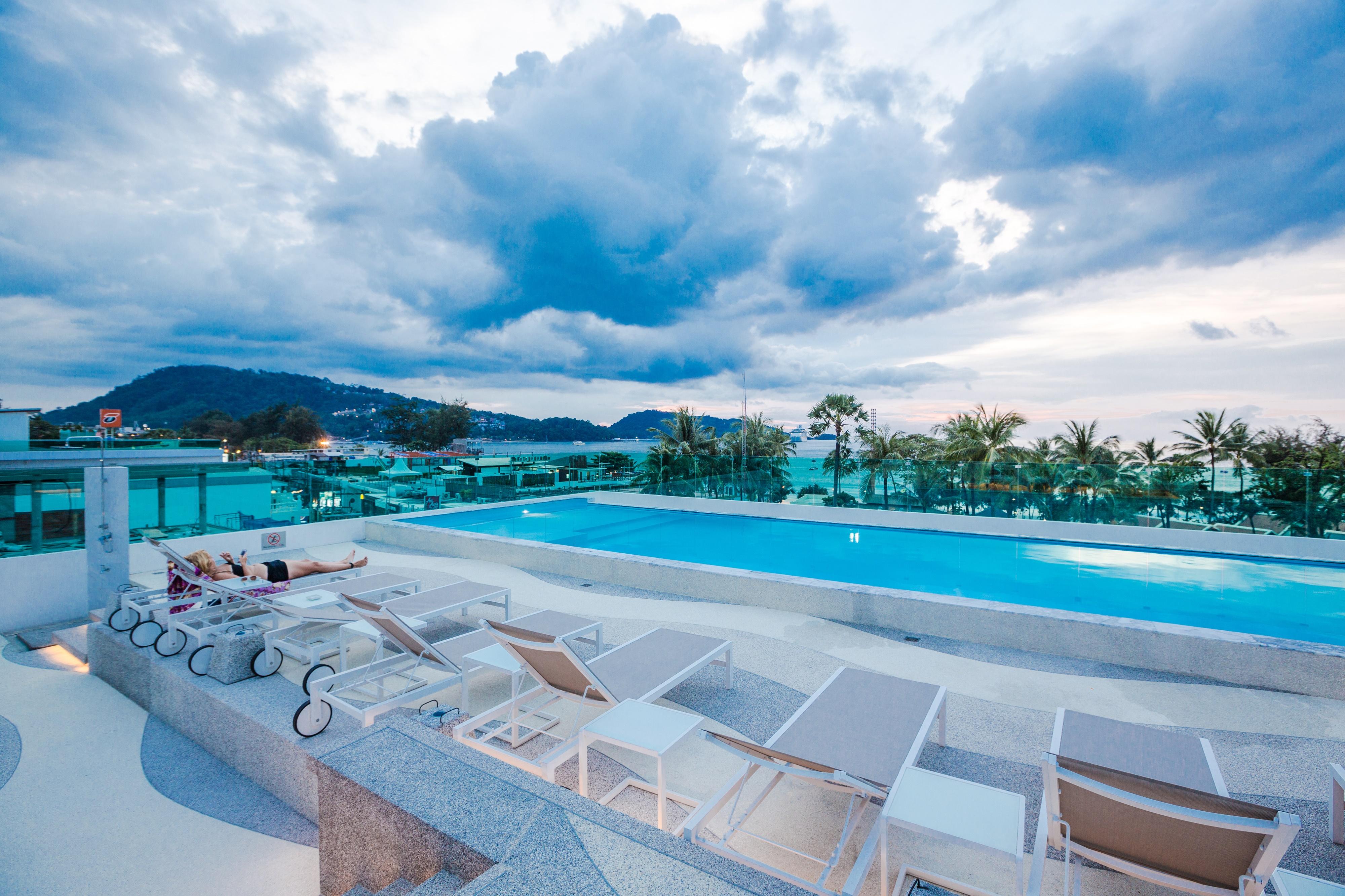 The Bloc Hotel Phuket - Sha Extra Plus Patong Εξωτερικό φωτογραφία