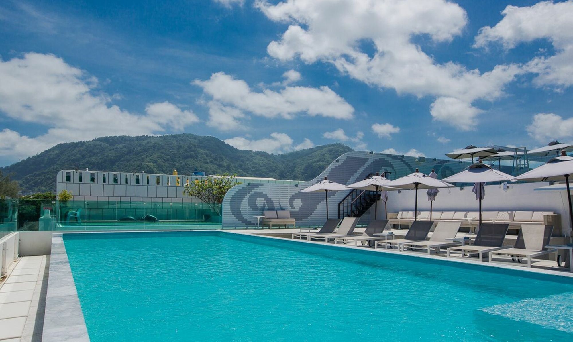 The Bloc Hotel Phuket - Sha Extra Plus Patong Εξωτερικό φωτογραφία